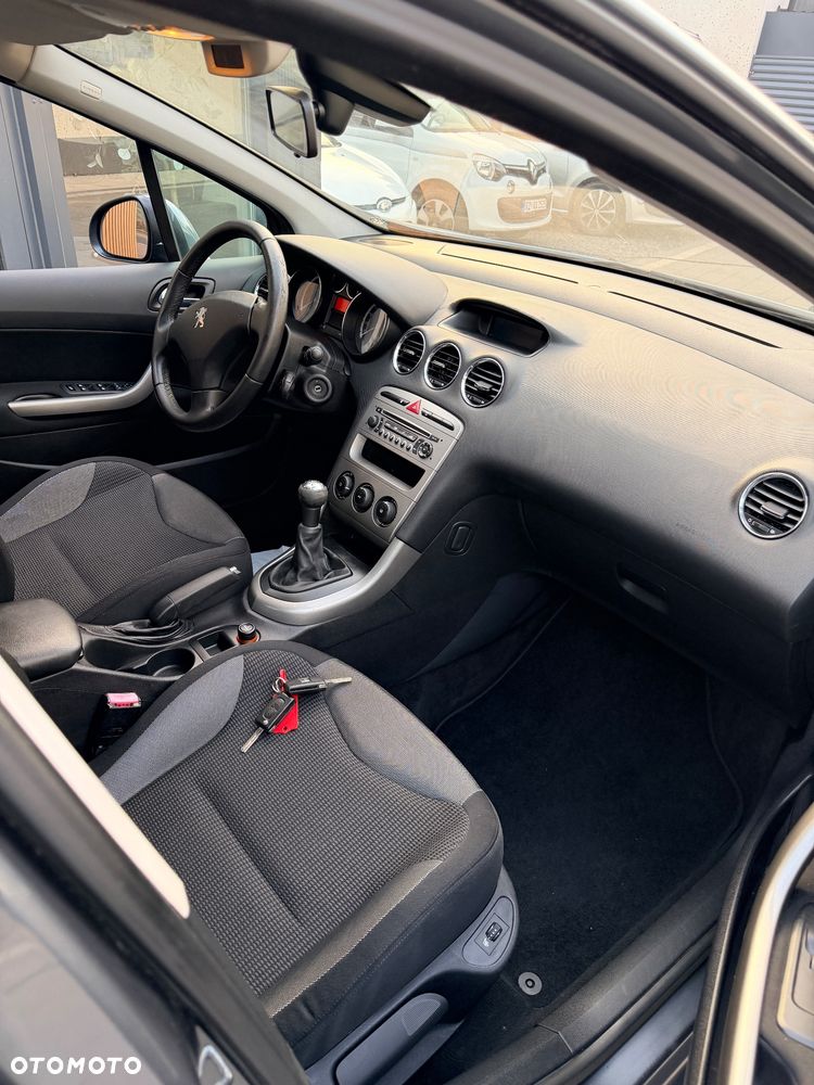 Peugeot 308 1.6 Premium - 2