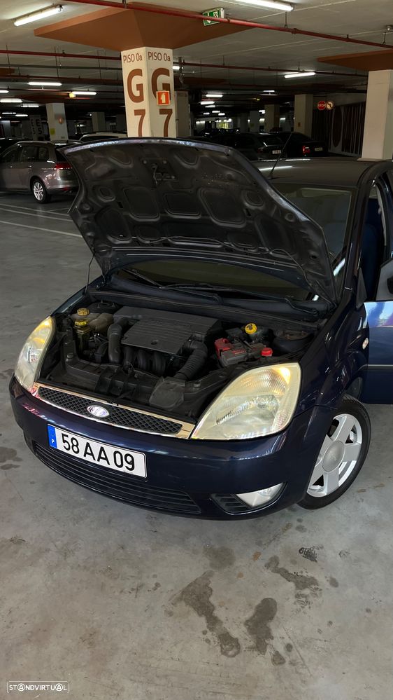 Ford Fiesta 1.25 Trend - 23