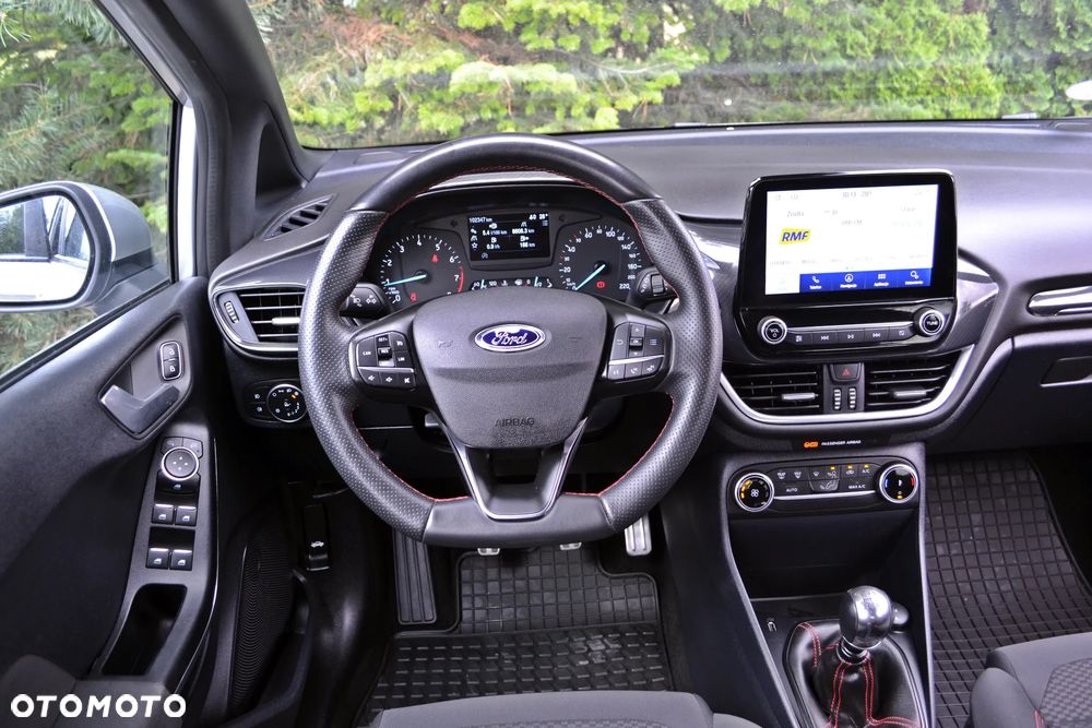 Ford Fiesta 1.0 EcoBoost S&S ST-LINE - 21