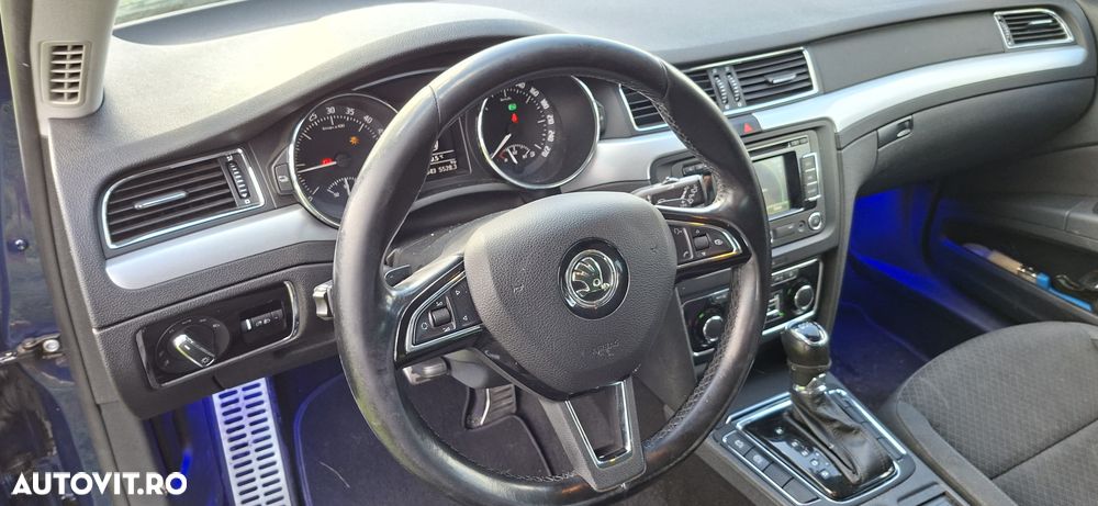 Skoda Superb 2.0 TDI DSG Comfort - 7