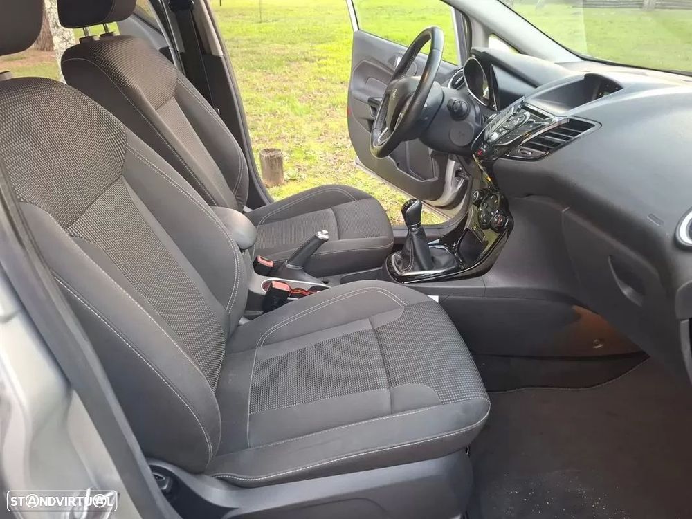 Ford Fiesta 1.0 Ti-VCT Titanium - 18