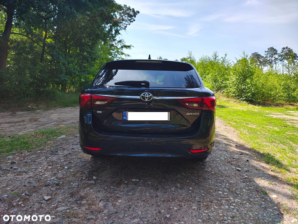 Toyota Avensis 2.0 Premium MS - 4