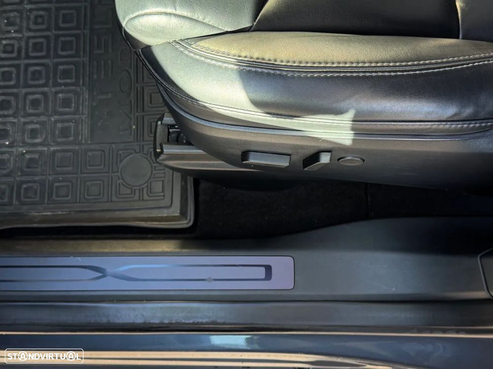 Tesla Model X 100 kWh Long Range Plus AWD - 9