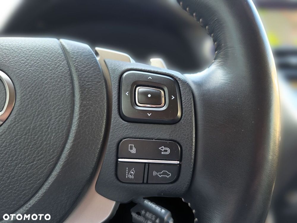 Lexus NX 300h F Impression AWD - 20