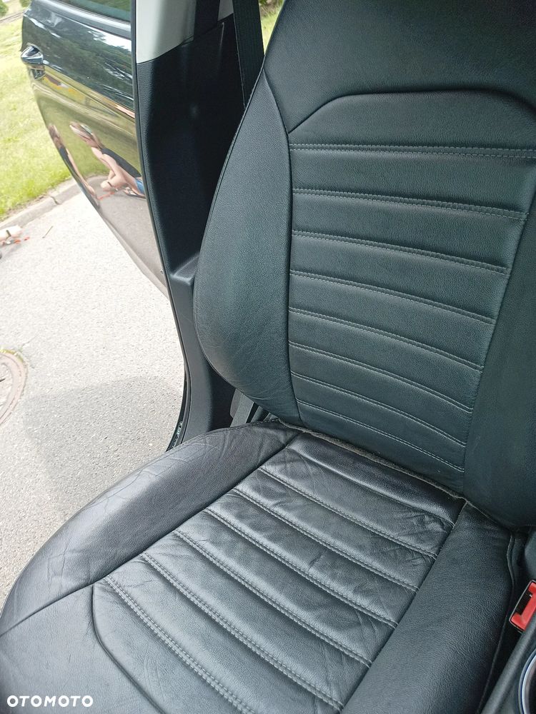 Ford Mondeo 2.0 TDCi Titanium PowerShift - 11