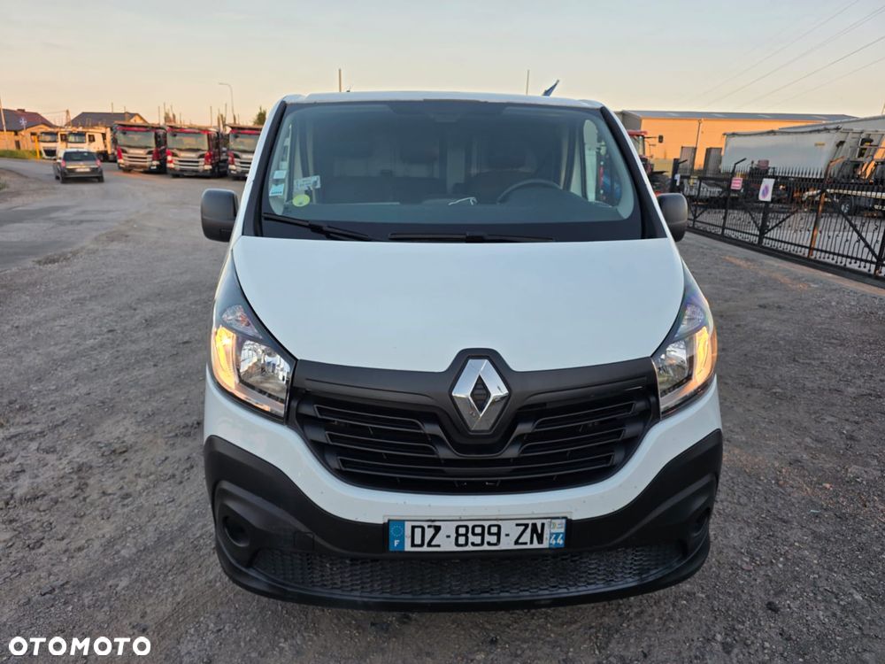 Renault TRAFIC - 6