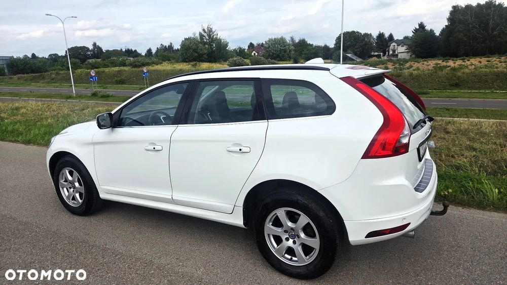Volvo XC 60 D3 Geartronic Momentum - 4