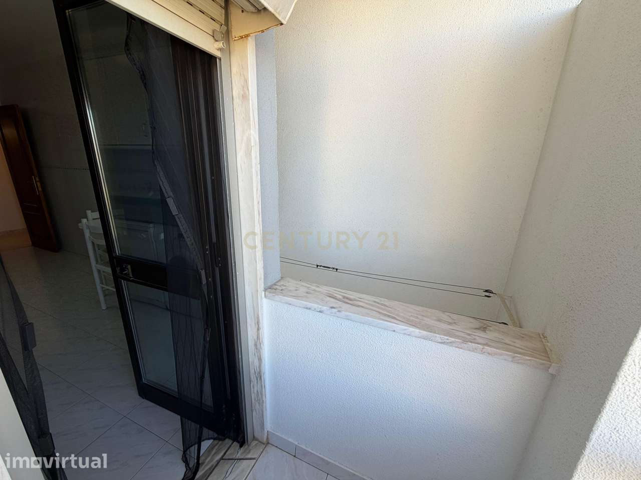 Apartamento T2 para Arrendamento | Excelente Localização e Ótima Expos - Grande imagem: 5/21