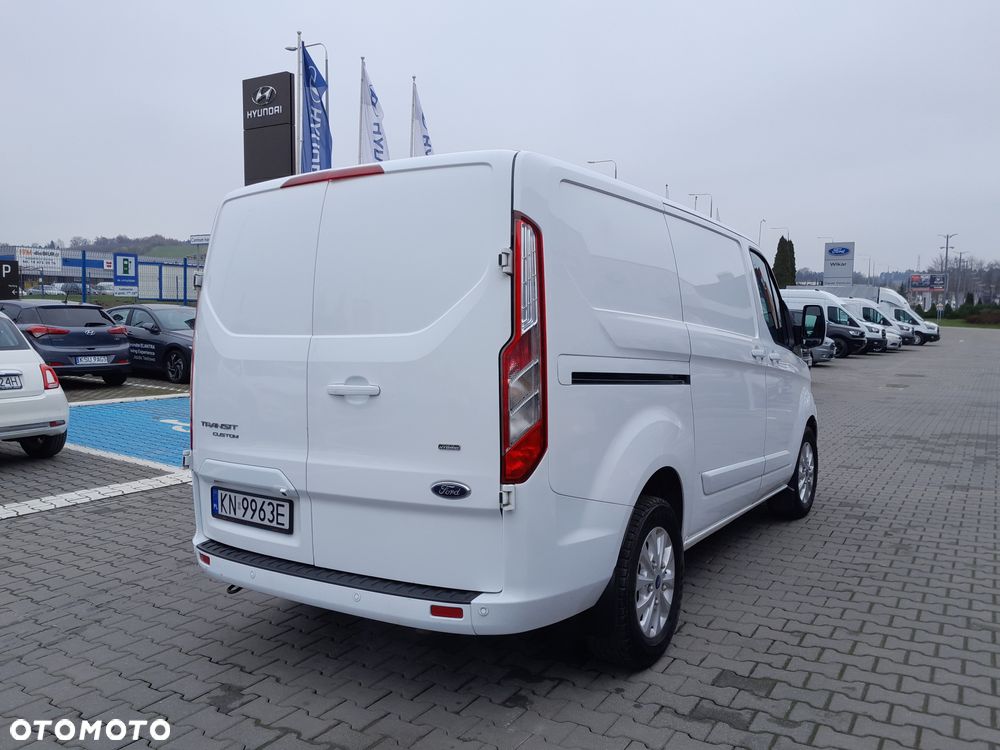 Ford Transit Custom - 5