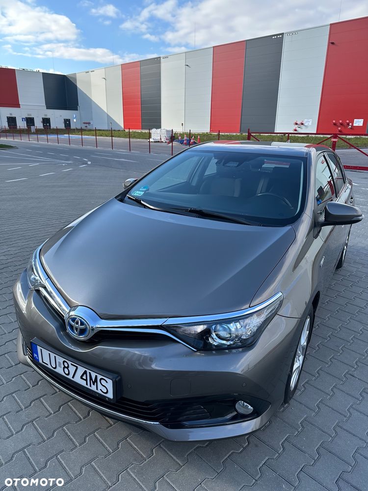 Toyota Auris - 1