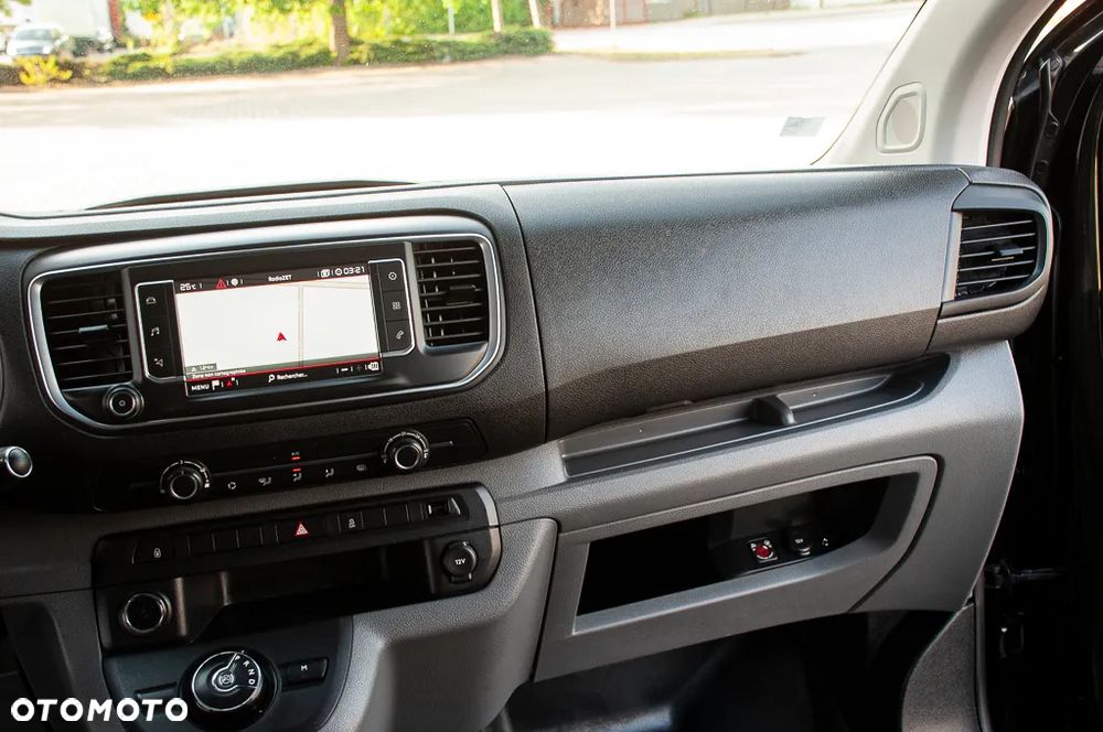 Citroën Jumpy Komfort Plus M EAT6 Business - 31