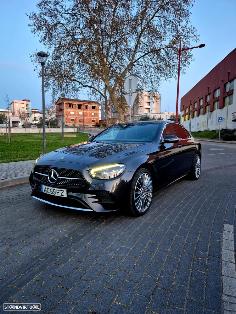 Mercedes-Benz E 300 - 4