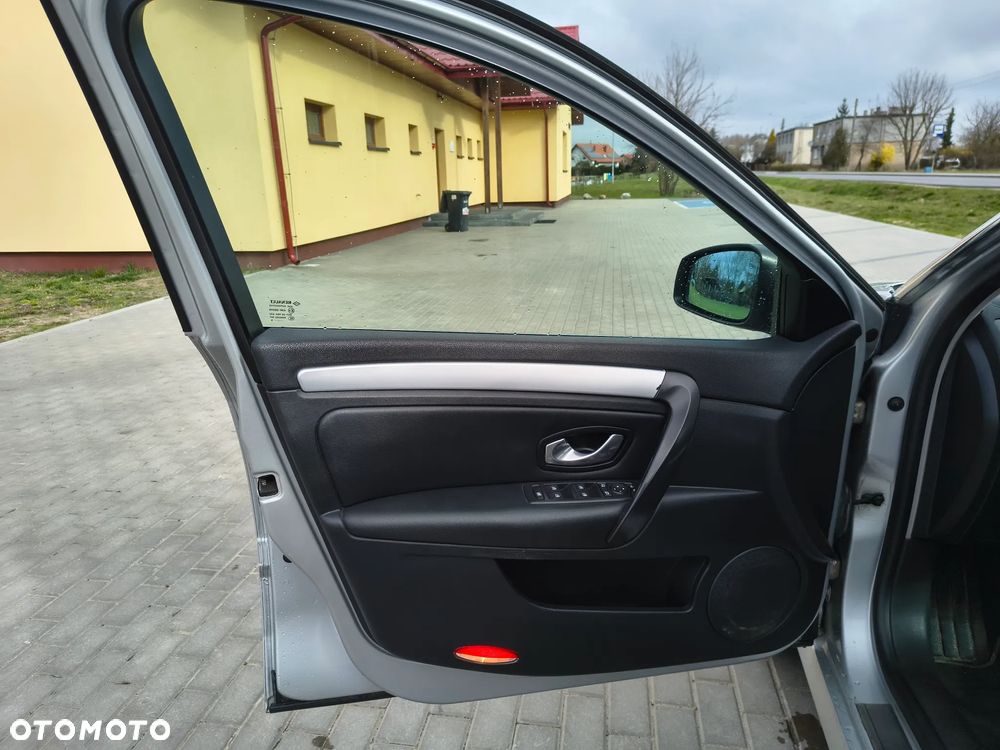 Renault Laguna 2.0 16V Dynamique - 19