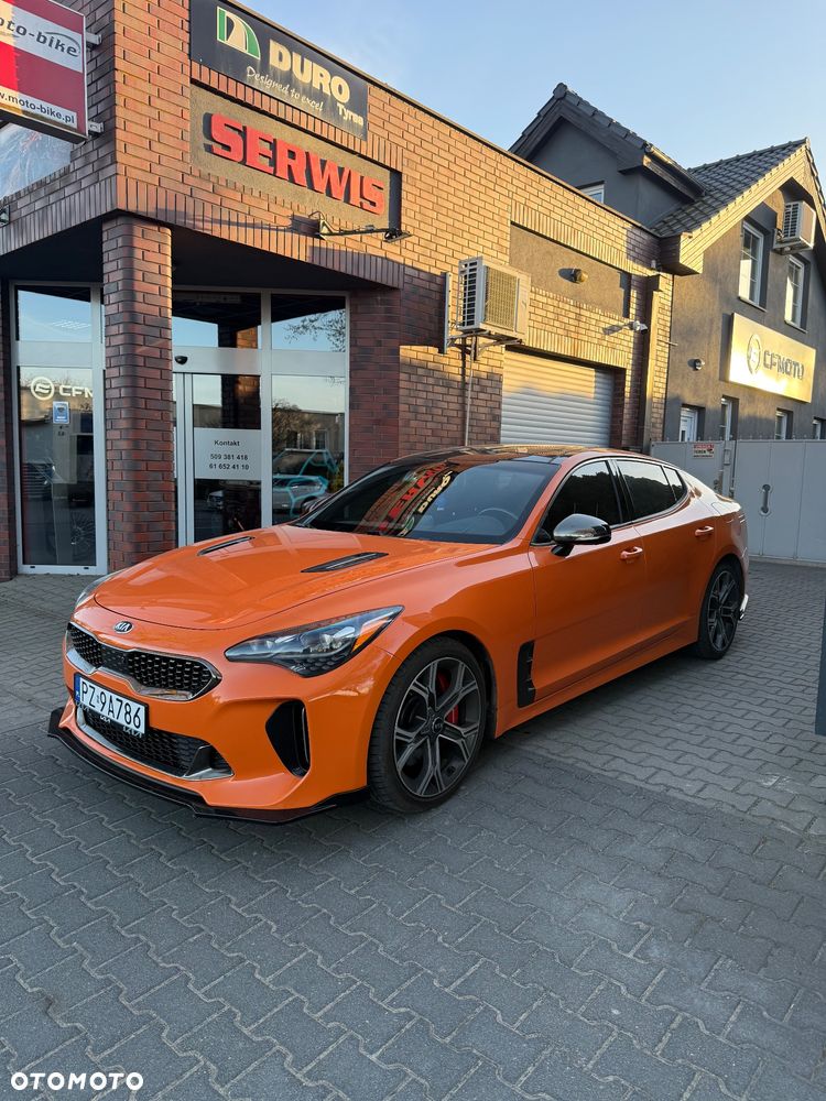 Kia Stinger 3.3 T-GDI AWD GT - 12