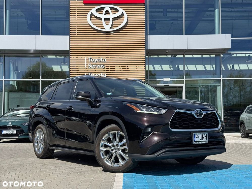 Toyota Highlander - 1
