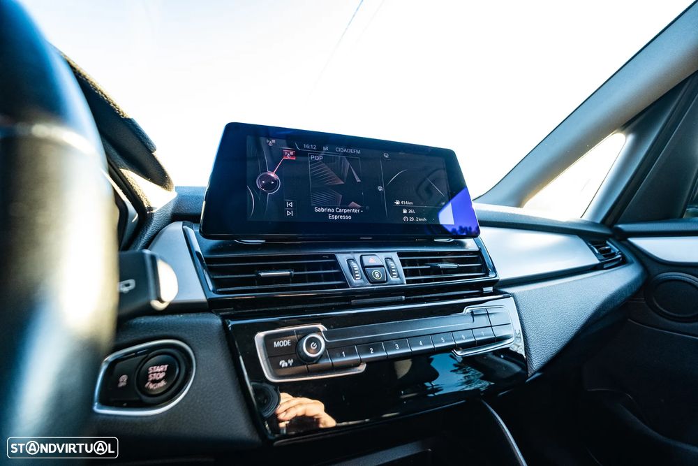 BMW 216 Active Tourer d Aut. Sport Line - 29