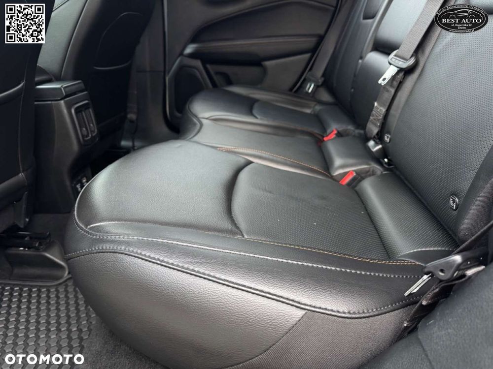 Jeep Compass - 32