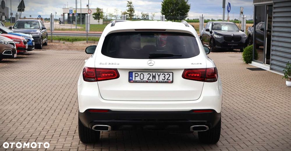 Mercedes-Benz GLC - 7