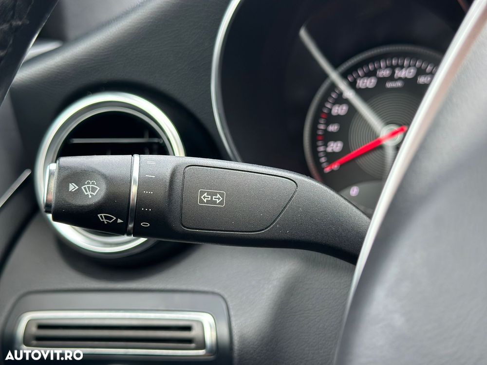 Mercedes-Benz C - 26