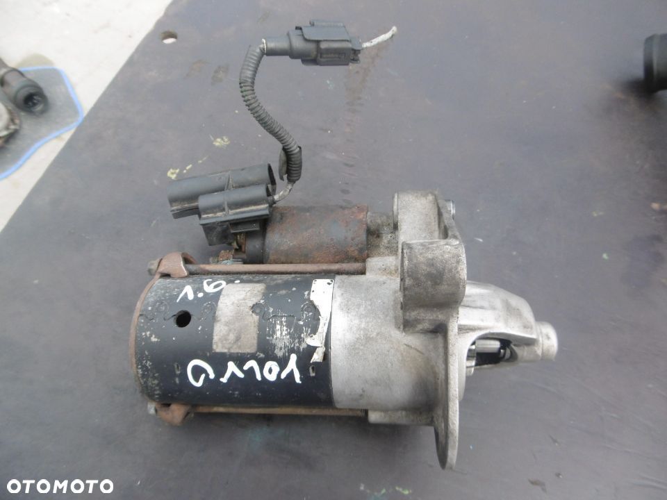 Rozrusznik VOLVO V50 S40 II 1,6 HDI - 1