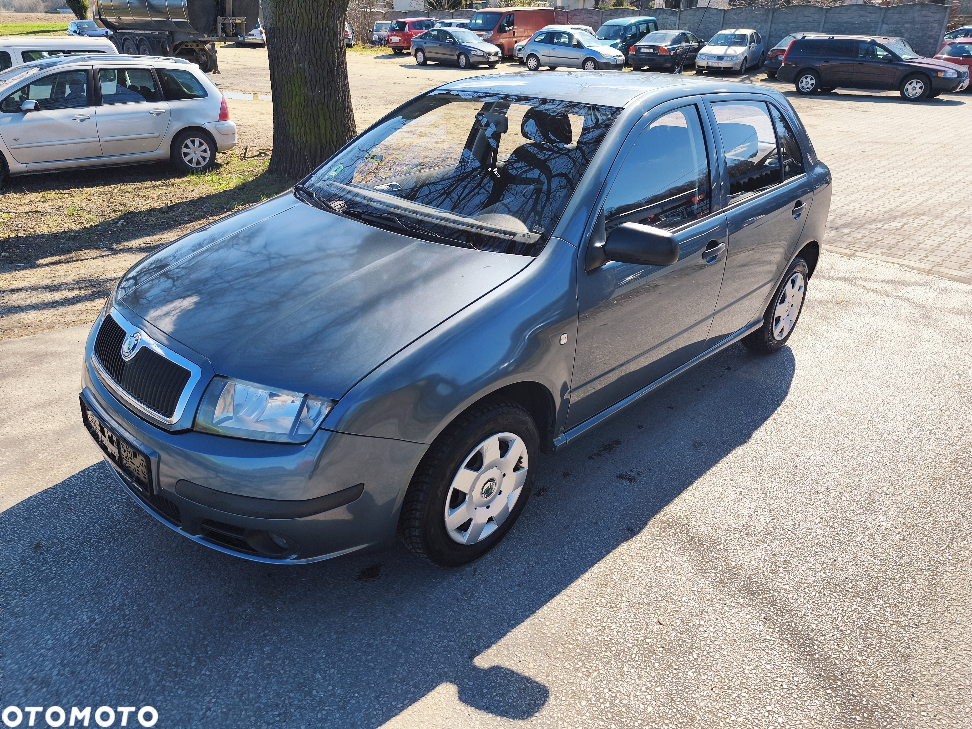 Skoda Fabia 1.2 HTP Active - 2