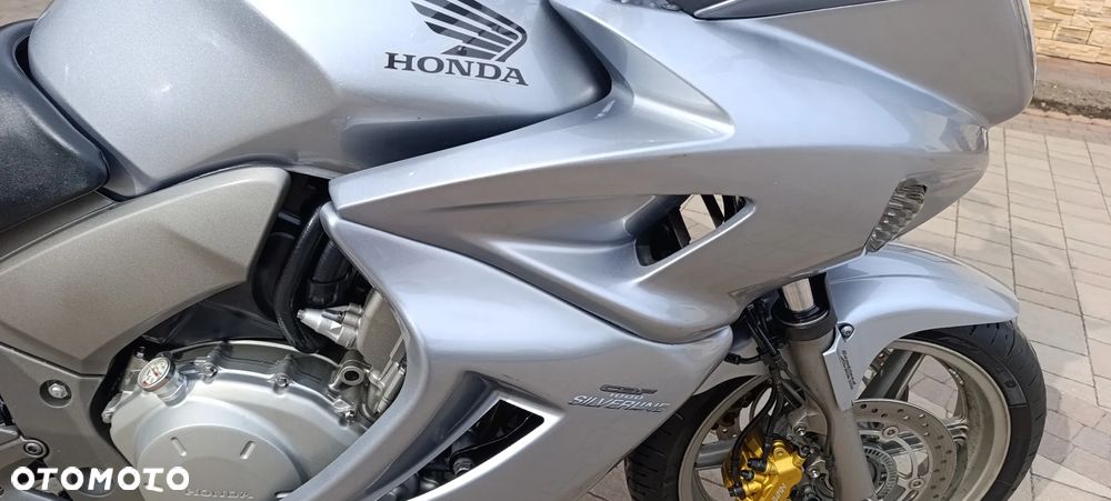 Honda CBF - 25