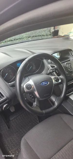 Ford Focus 1.6 EcoBoost Titanium - 13