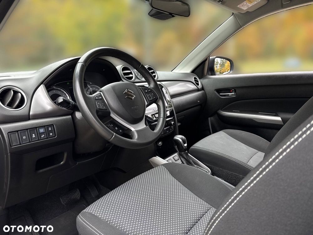 Suzuki Vitara - 11
