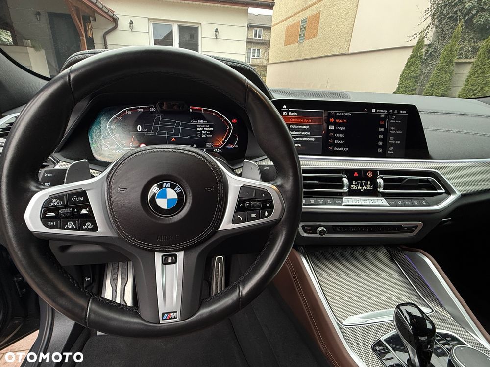 BMW X6 - 22