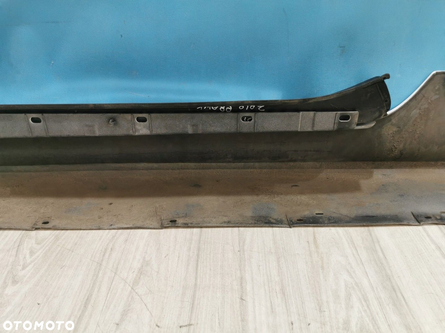 Audi TT S Line 2007/2011 listwa progowa próg prawa LY7C - 8