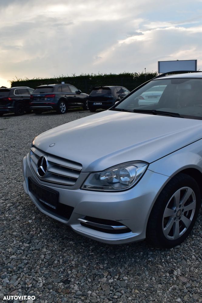 Mercedes-Benz C - 8