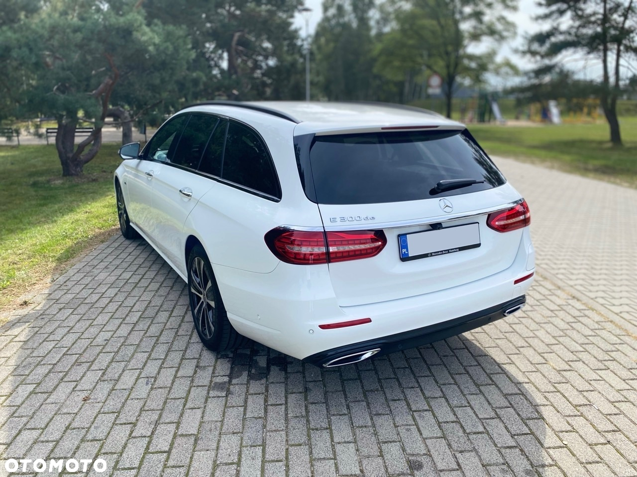 Mercedes-Benz Klasa E 300 de PHEV Avantgarde 9G-Tronic - 4