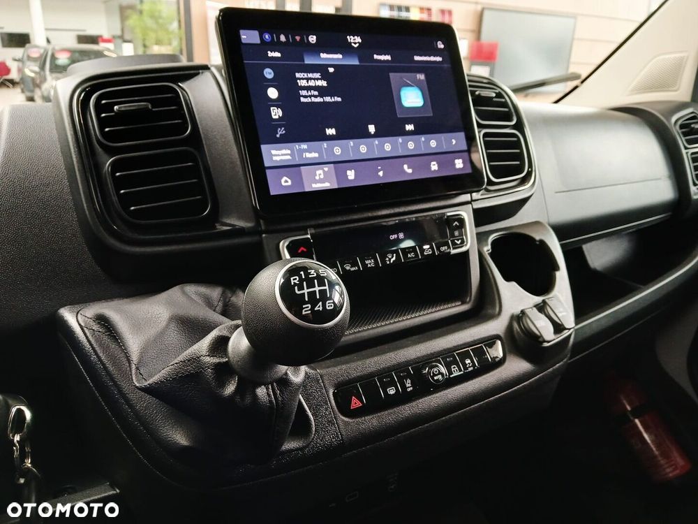 Toyota PROACEMAX - 17
