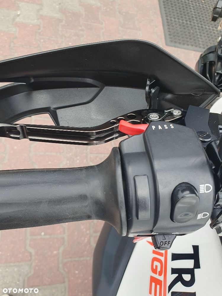 Triumph Tiger - 10