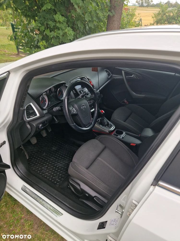 Opel Astra 2.0 CDTI DPF SportsTourer Edition - 11