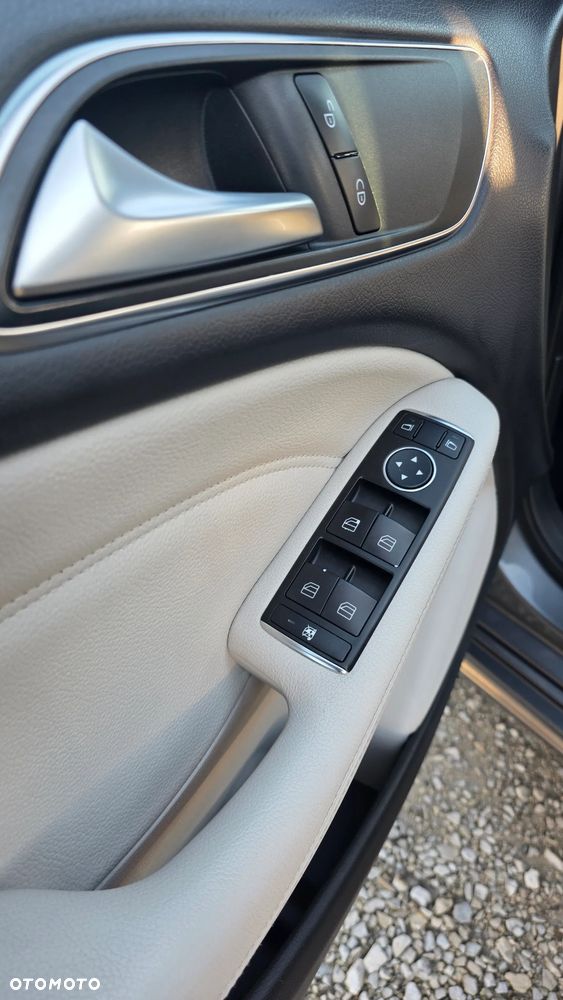 Mercedes-Benz Klasa B 200 CDI (BlueEFFICIENCY) 7G-DCT - 20