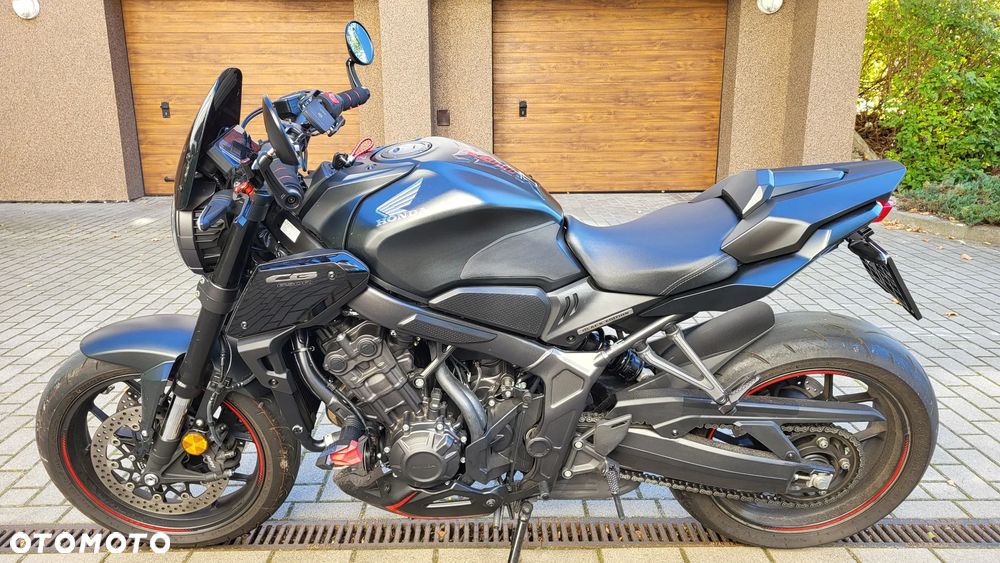 Honda CB - 9