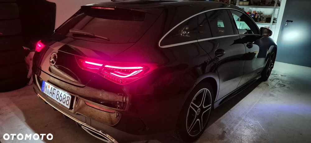 Mercedes-Benz CLA 220 d AMG Line 8G-DCT - 4