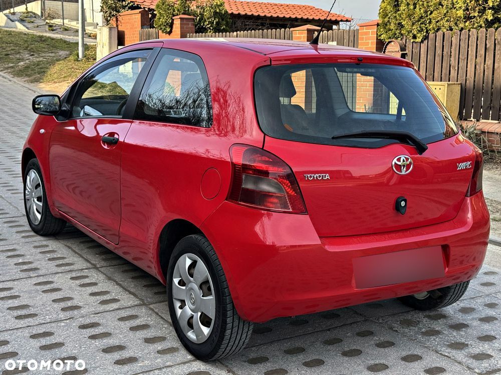 Toyota Yaris 1.0 Luna A/C - 10