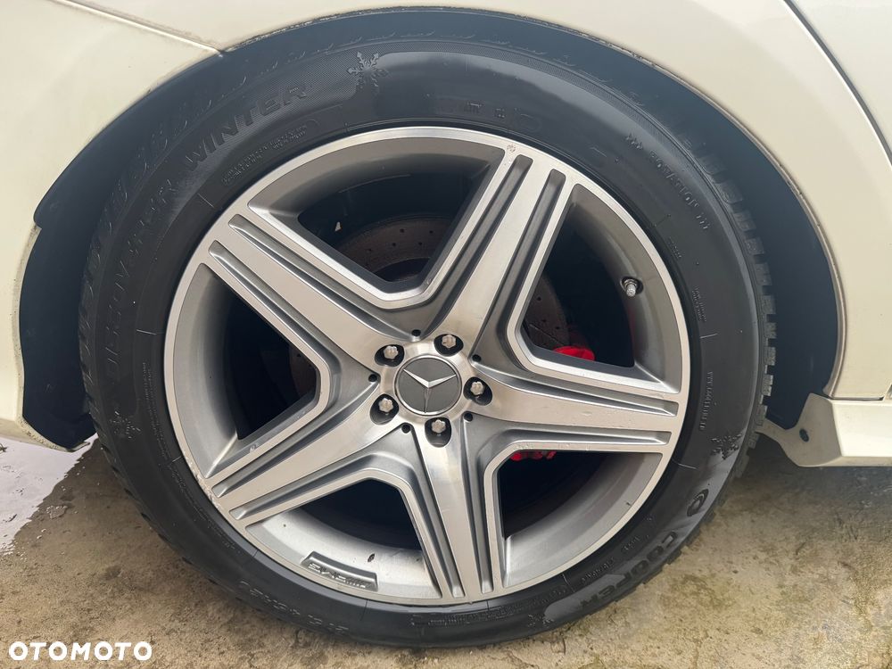 Mercedes-Benz ML - 11