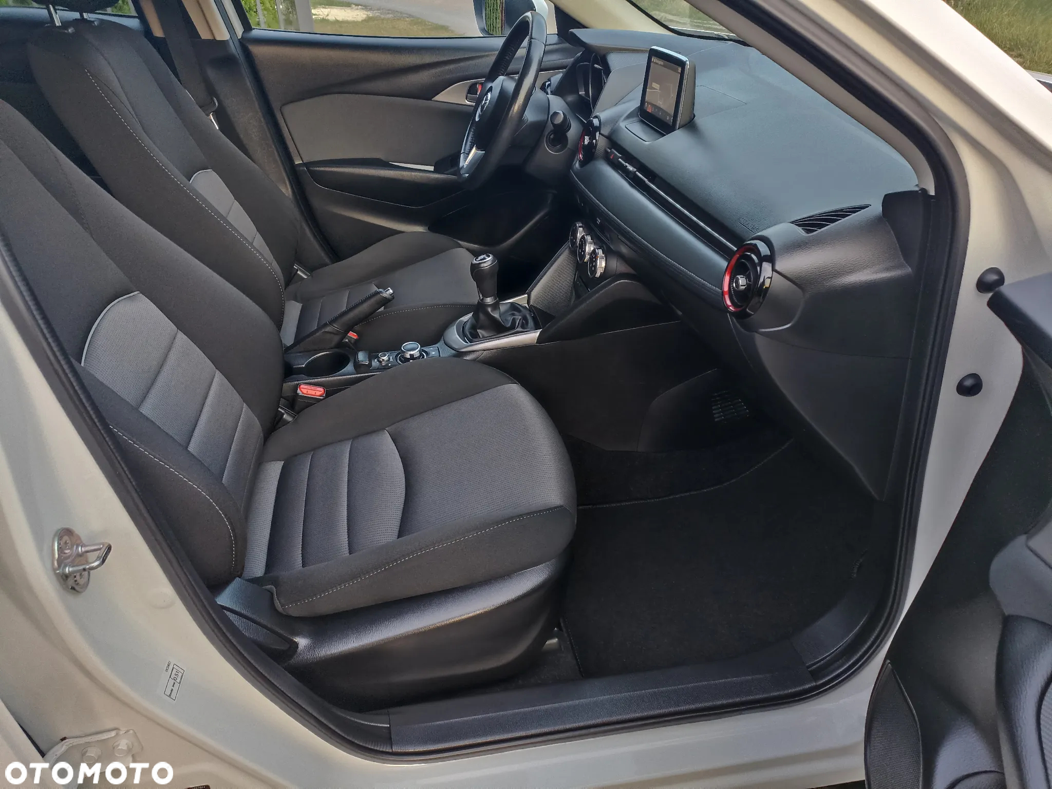 Mazda CX-3 SKYACTIV-D 105 FWD Exclusive-Line - 28