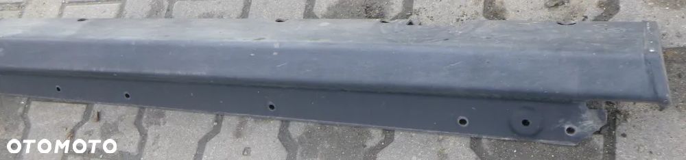 Jeep Cherokee Próg Lewy 82213941 - 2