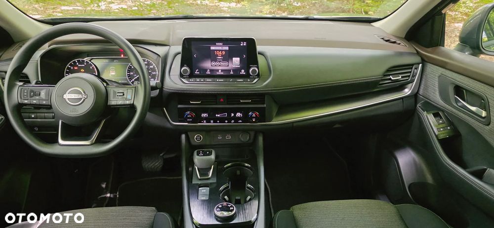 Nissan Rogue - 14