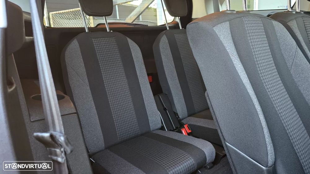 Peugeot 5008 1.5 BlueHDi Active - 18