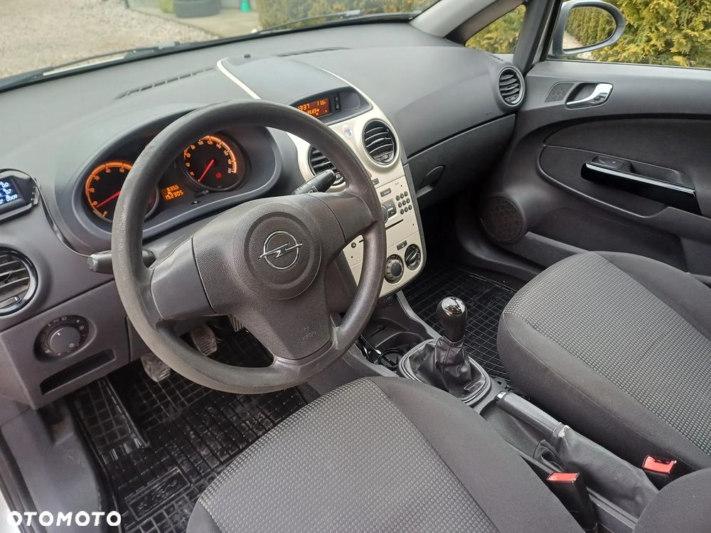 Opel Corsa 1.2 16V Enjoy - 6