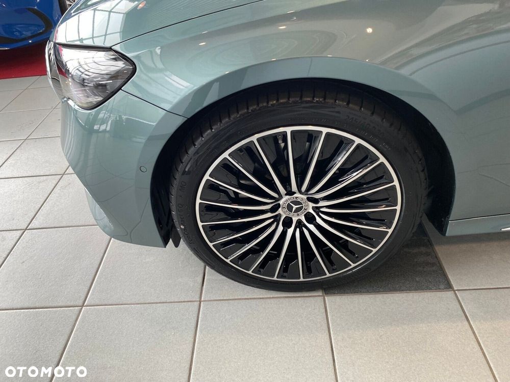 Mercedes-Benz Klasa E - 7