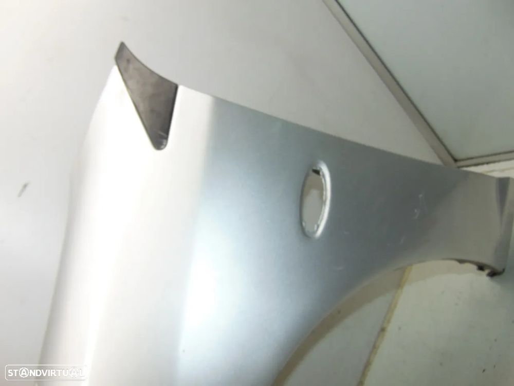 Ford Cougar guarda lamas - 4