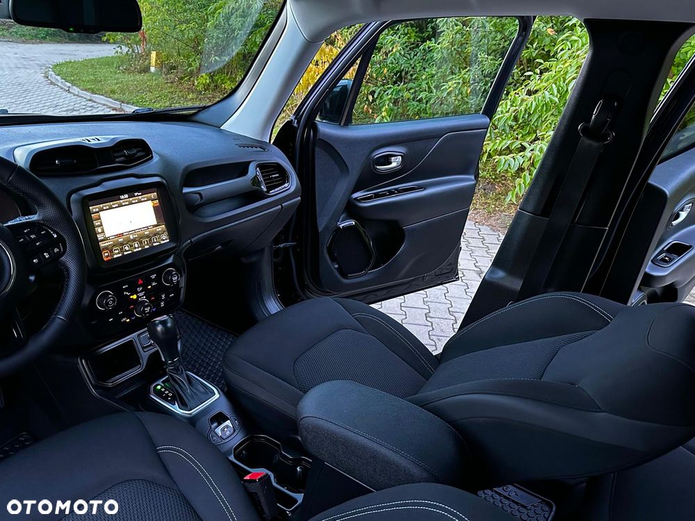 Jeep Renegade 1.3 T-GDI Night Eagle - 30