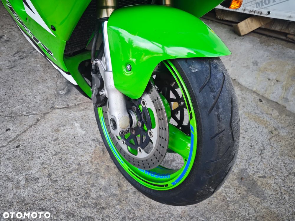 Kawasaki Ninja - 8