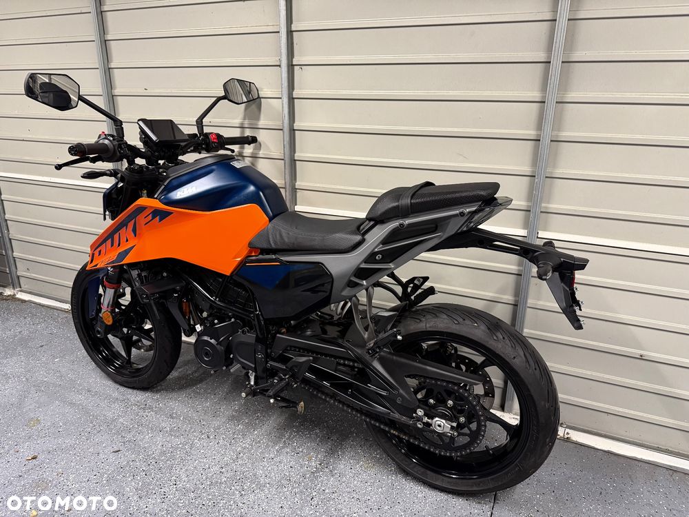 KTM Duke - 10